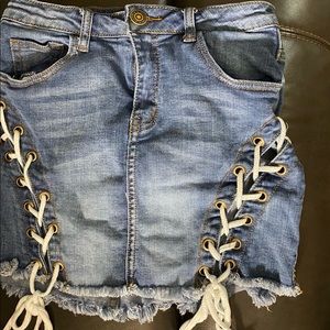 Denim skirt